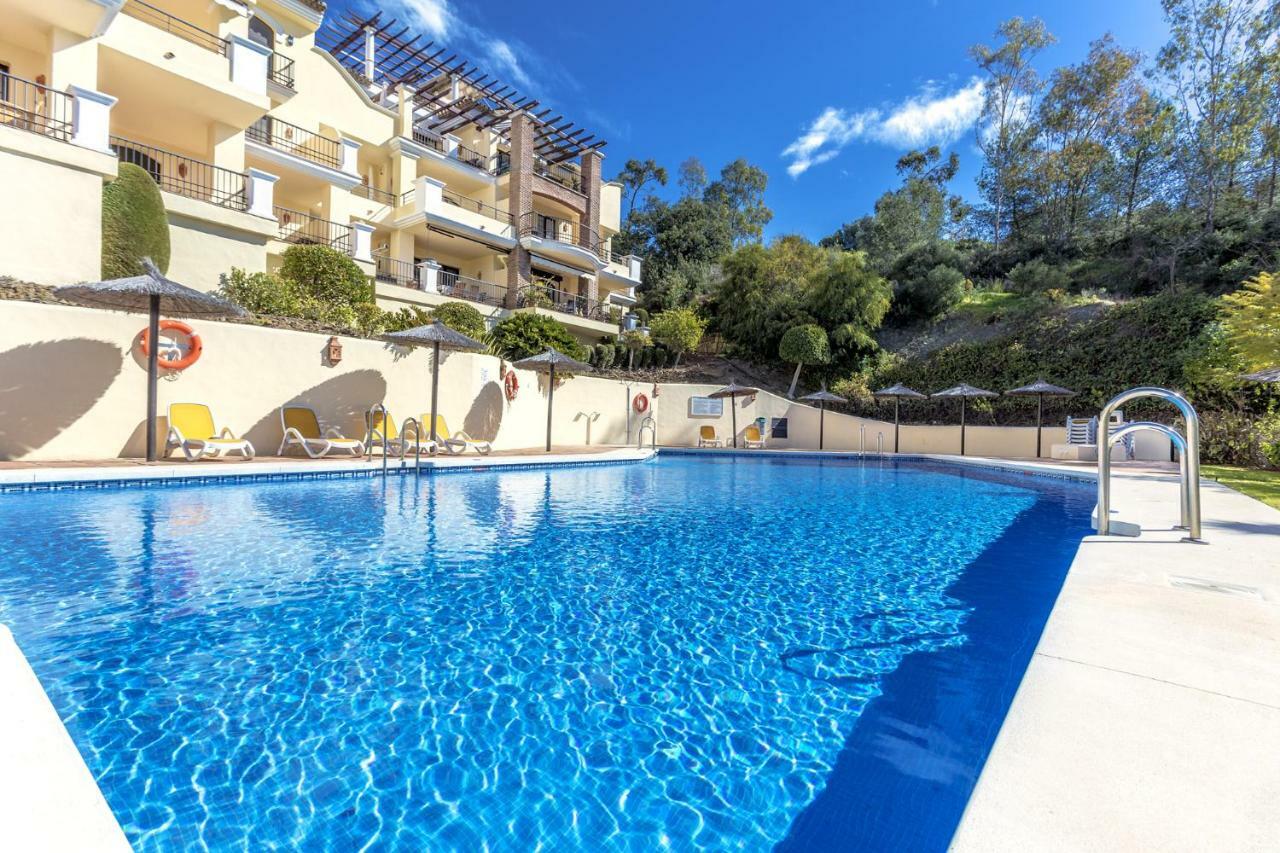 Апартаменты El Balcon Del Sol Бенахавис Экстерьер фото